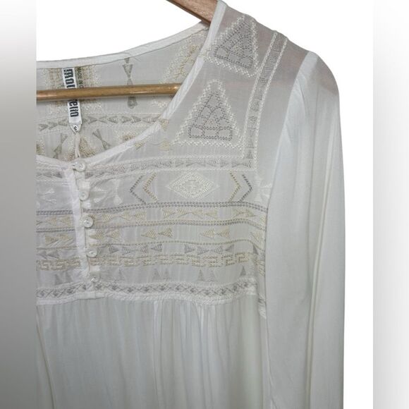Monoreno Blouse Woman Size S Off White Crochet Monochromatic White Boho Top - Picture 4 of 10